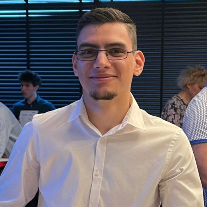 Younes El Barnoussi, founder of YouBar Solutions